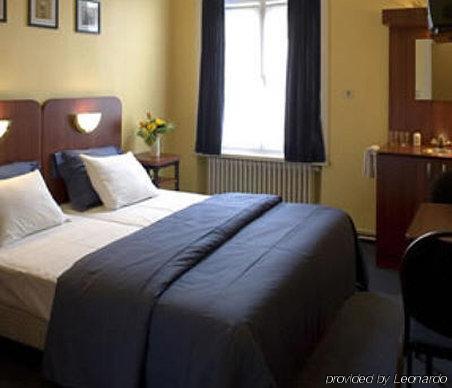 Hotel Antwerp Billard Palace Antuérpia Quarto foto